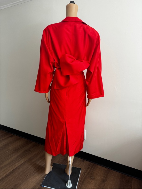 Gianfranco Ferre Dresses & Skirts - Vintage 80s Gianfranco Ferre Documented Runway Raw Silk Dress With Bow